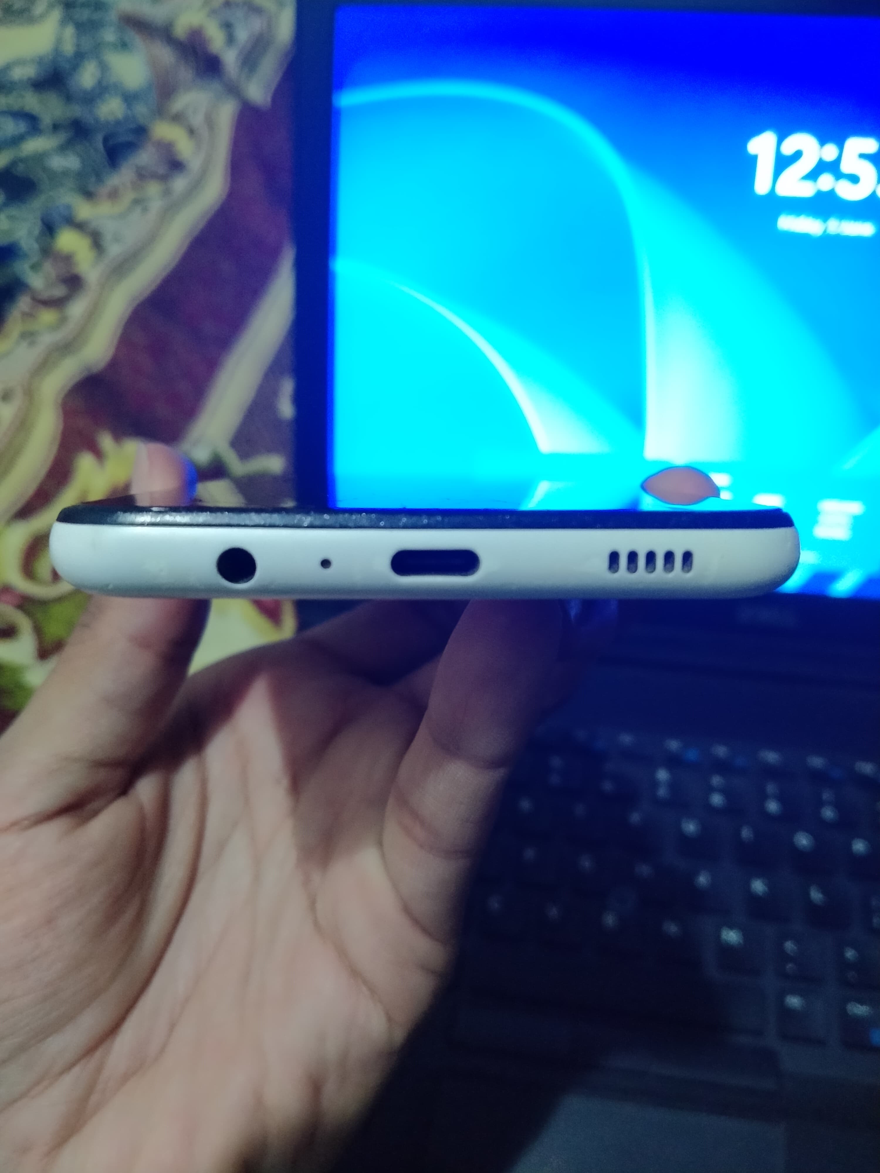 Samsung A12