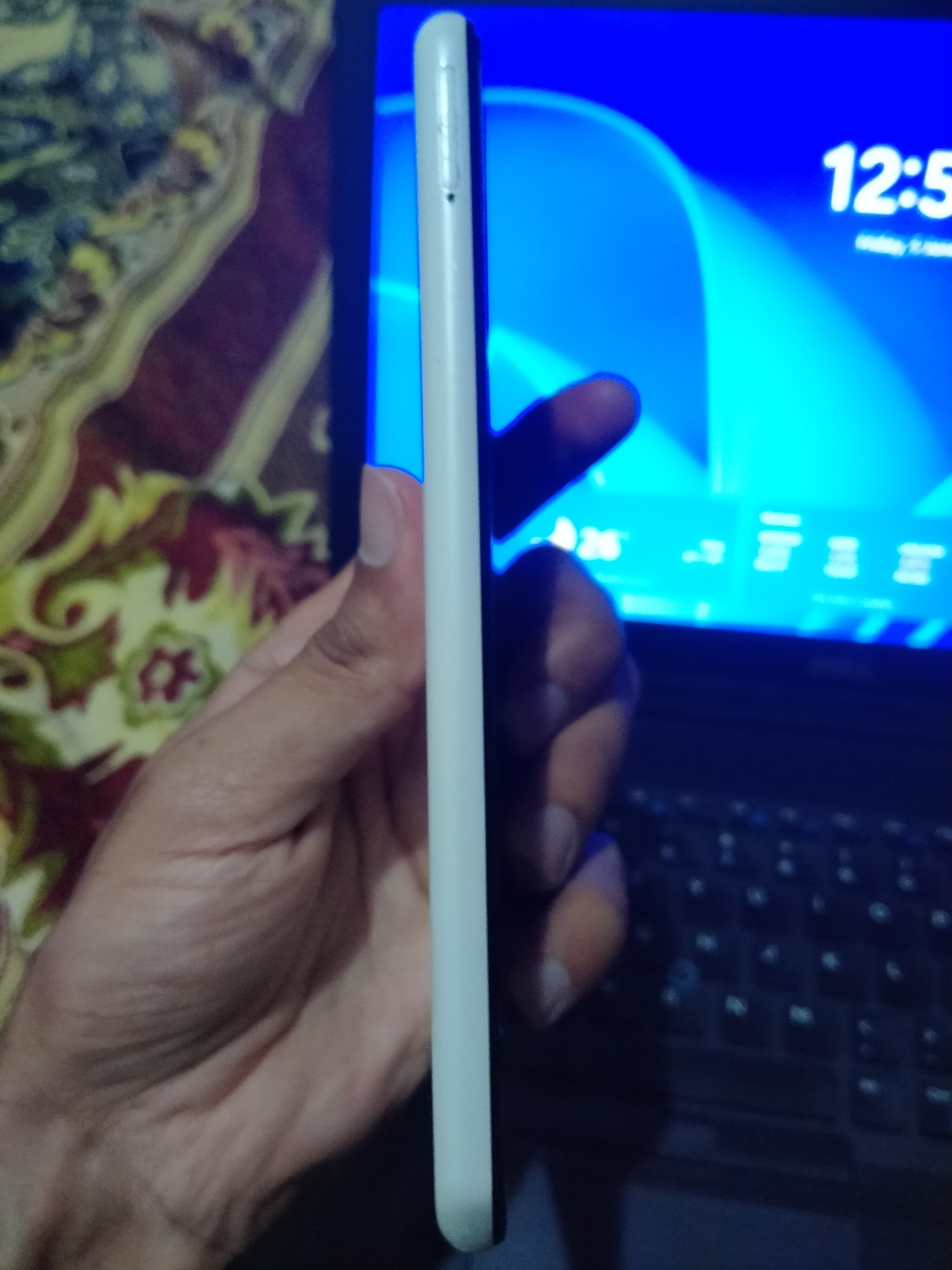 Samsung A12