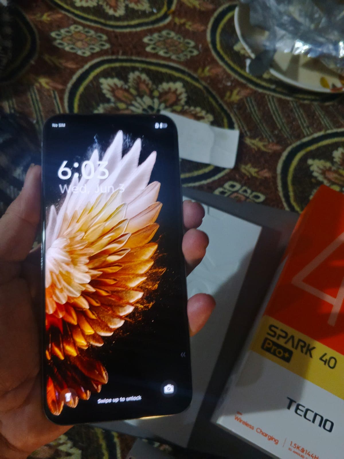 Spark 40 pro +
