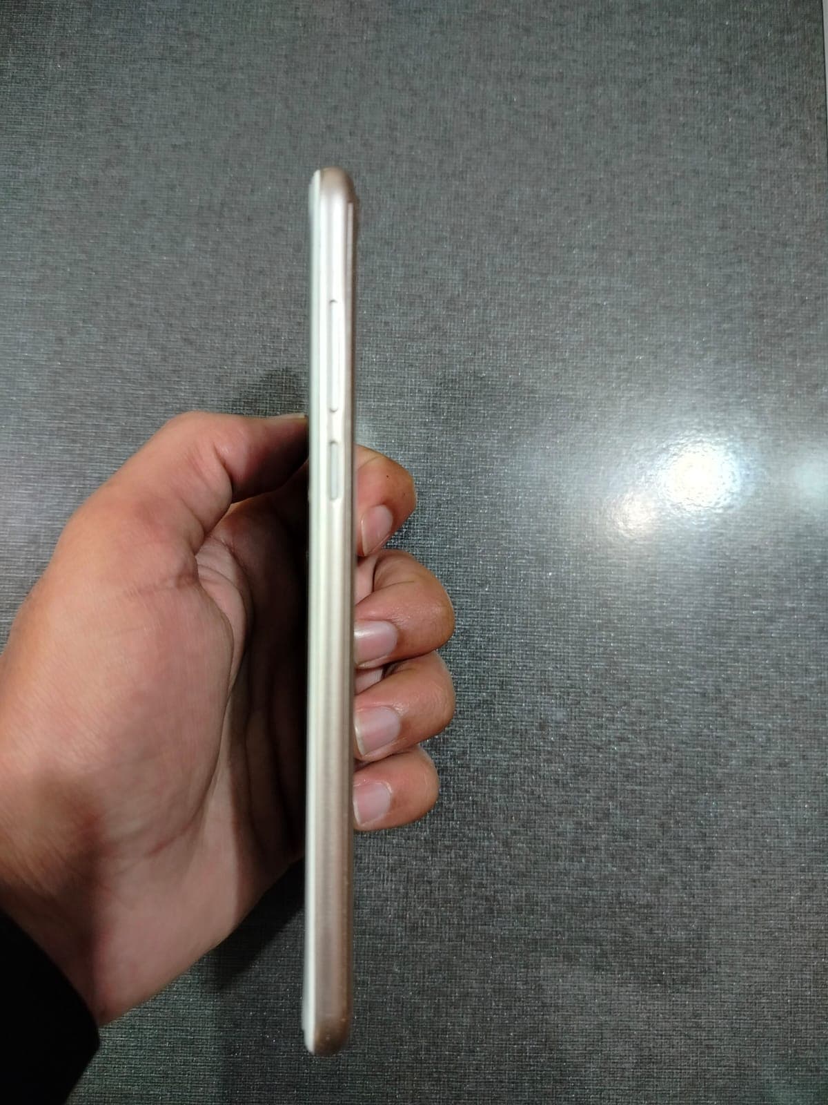 Honor 7C | 3/32